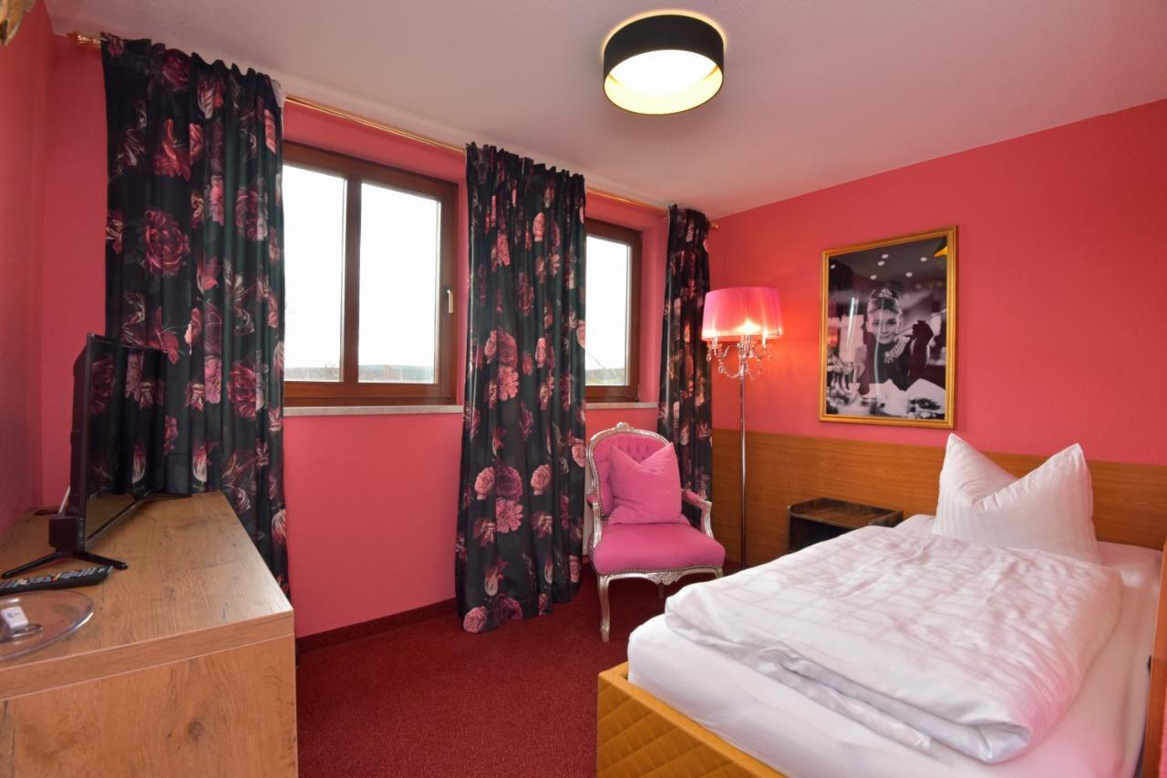 Riverdam Boutique Hotel Ильменау Экстерьер фото